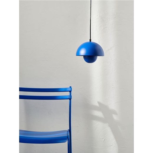 Sinsay - Metalowa lampka wisząca LED o półkulistym kloszu - granatowy ze sklepu Sinsay w kategorii Lampy wiszące - zdjęcie 187646108