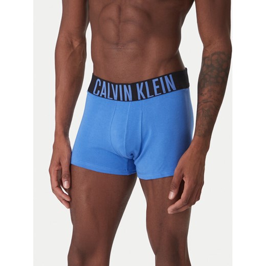 Calvin Klein Underwear Komplet 3 par bokserek 000NB3608A Kolorowy ze sklepu MODIVO w kategorii Majtki męskie - zdjęcie 187646398