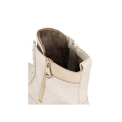 Trzewiki Mustang 1229-522 BIG Biały Mustang 44 eobuwie.pl