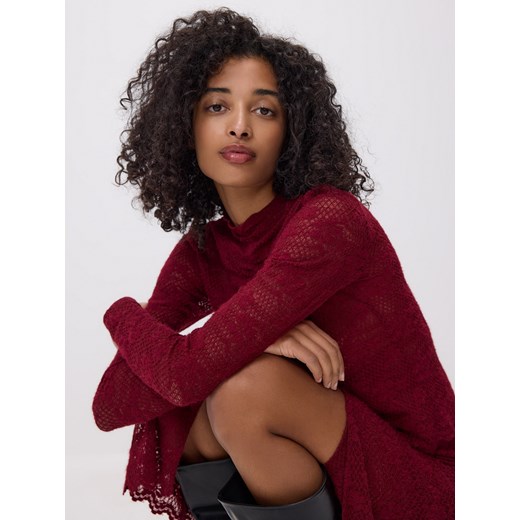 Reserved - Bluzka z haftowanym wzorem - burgundowy ze sklepu Reserved w kategorii Bluzki damskie - zdjęcie 187666148