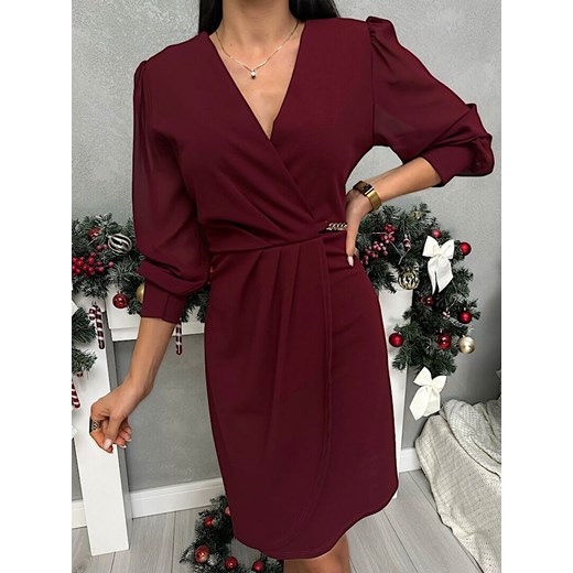 Burgundowa Kopertowa Sukienka z Łańcuszkiem ze sklepu ModnaKiecka.pl w kategorii Sukienki - zdjęcie 187667277