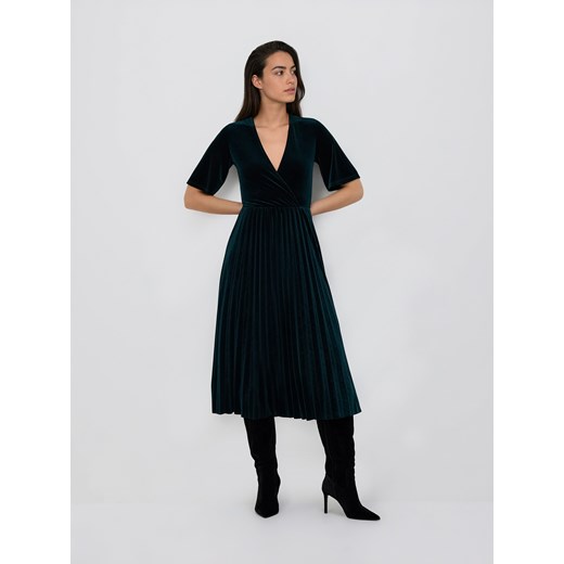 Reserved - Welurowa sukienka z plisowaniem - morski ze sklepu Reserved w kategorii Sukienki - zdjęcie 187667556