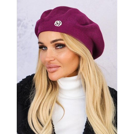 BERET DAMSKI Z BROSZKĄ- BORDOWY ze sklepu olika.com.pl w kategorii Czapki zimowe damskie - zdjęcie 187677568