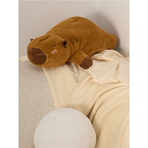 Sinsay - Pluszowa kapibara z kocem - brązowy ze sklepu Sinsay w kategorii Dekoracje bożonarodzeniowe - zdjęcie 187680858