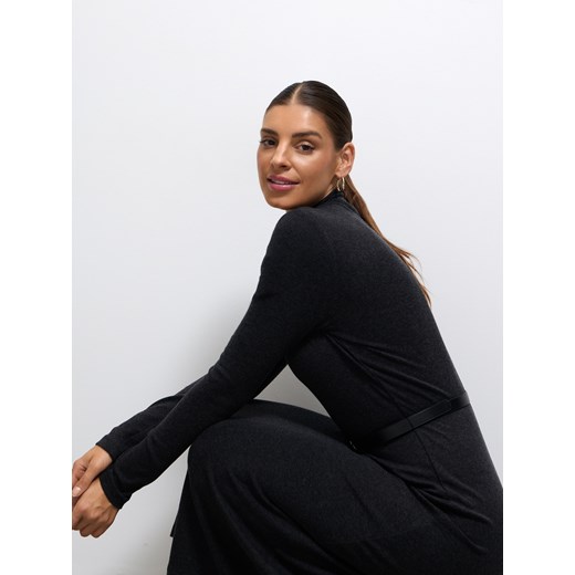 Mohito - Dzianinowa czarna sukienka midi - szary ze sklepu Mohito w kategorii Sukienki - zdjęcie 187684085