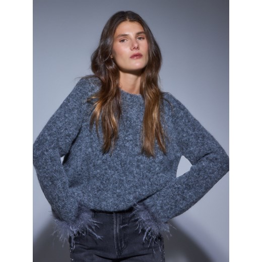 Reserved - Sweter z ozdobnym detalem - szary ze sklepu Reserved w kategorii Swetry damskie - zdjęcie 187684237