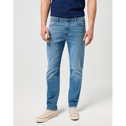 MESKIE SPODNIE WRANGLER LARSTON COASTAL BLUE 112371569 ze sklepu YouNeedit.pl w kategorii Jeansy męskie - zdjęcie 187690589