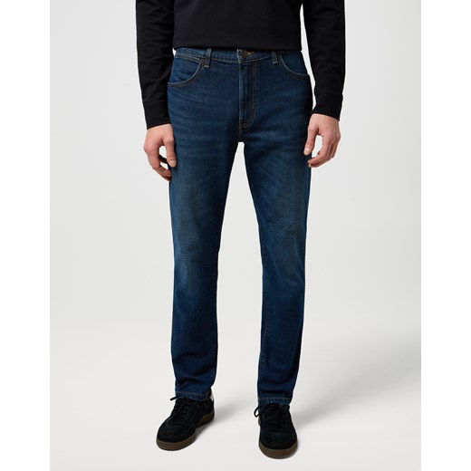 MESKIE SPODNIE JEANSOWE WRANGLER LARSTON OBSIDIAN 112371372 ze sklepu YouNeedit.pl w kategorii Jeansy męskie - zdjęcie 187691049