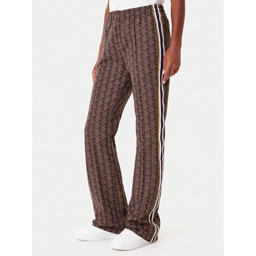 Lacoste Spodnie dresowe XF9313 Brązowy Regular Fit ze sklepu MODIVO w kategorii Spodnie damskie - zdjęcie 187692328