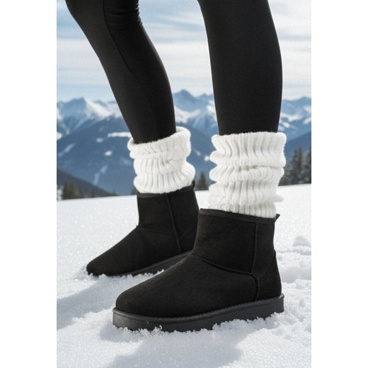 Czarne Wsuwane Śniegowce do Kostki z Imitacji Zamszu Atuvitta ze sklepu born2be.pl w kategorii Śniegowce damskie - zdjęcie 187695576