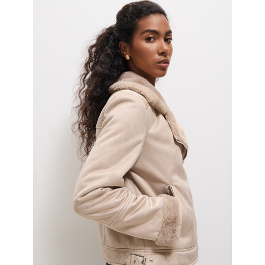 Mohito - Kurtka z futerkiem - beżowy ze sklepu Mohito w kategorii Kurtki damskie - zdjęcie 187696386