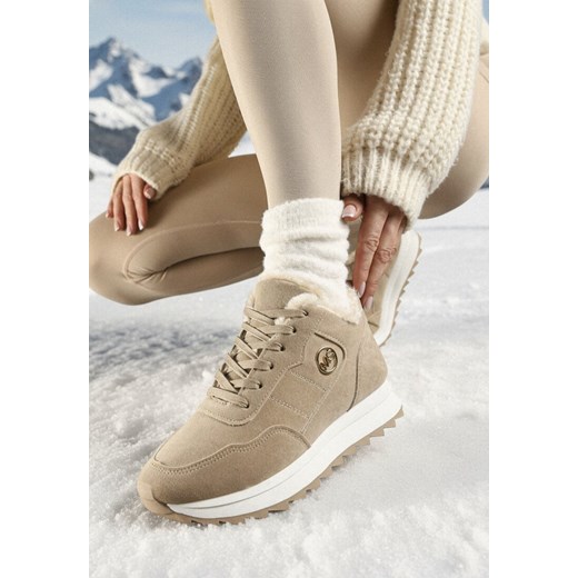 Ciemnobeżowe Sneakersy na Platformie z Futerkiem Egiapia ze sklepu born2be.pl w kategorii Buty sportowe damskie - zdjęcie 187696539