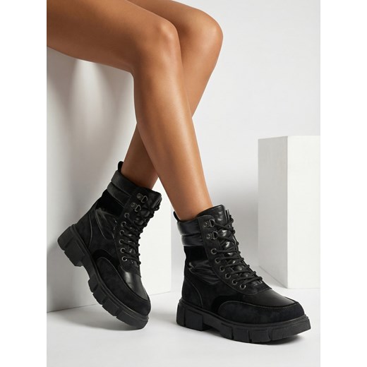 Royalfashion Czarne damskie nieocieplane botki typu trapery Kasemi ze sklepu royalfashion.pl w kategorii Workery damskie - zdjęcie 187699117