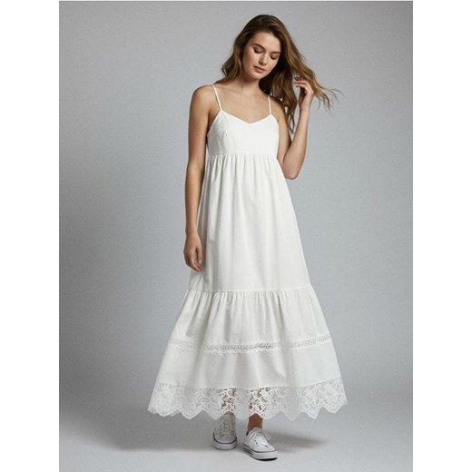 Sinsay - Sukienka midi z koronkowym wykończeniem - biały ze sklepu Sinsay w kategorii Sukienki - zdjęcie 187700636