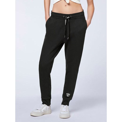 Chiemsee Spodnie dresowe w kolorze czarnym ze sklepu Limango Polska w kategorii Spodnie damskie - zdjęcie 187717408