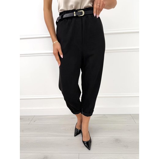 Czarne Zamszowe Spodnie ze sklepu ModnaKiecka.pl w kategorii Spodnie damskie - zdjęcie 187759085