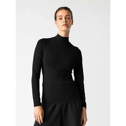 Les Lunes Koszulka &quot;Noraa&quot; w kolorze czarnym ze sklepu Limango Polska w kategorii Bluzki damskie - zdjęcie 187764139