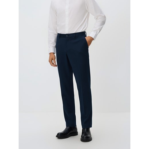 Reserved - Garniturowe spodnie slim fit - granatowy ze sklepu Reserved w kategorii Spodnie męskie - zdjęcie 187767007