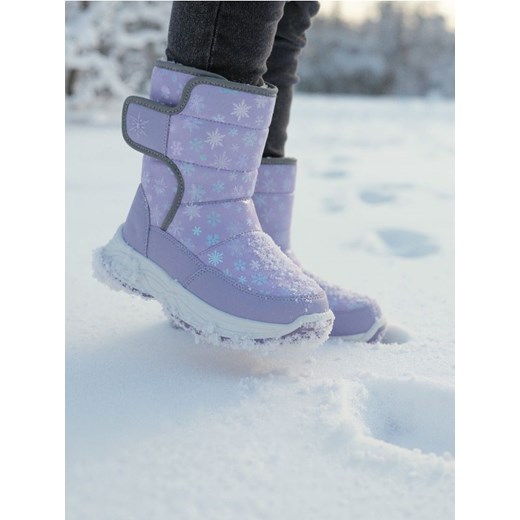 Sinsay - Pikowane śniegowce z ocieplanym futerkiem - różowy ze sklepu Sinsay w kategorii Buty zimowe dziecięce - zdjęcie 187775157