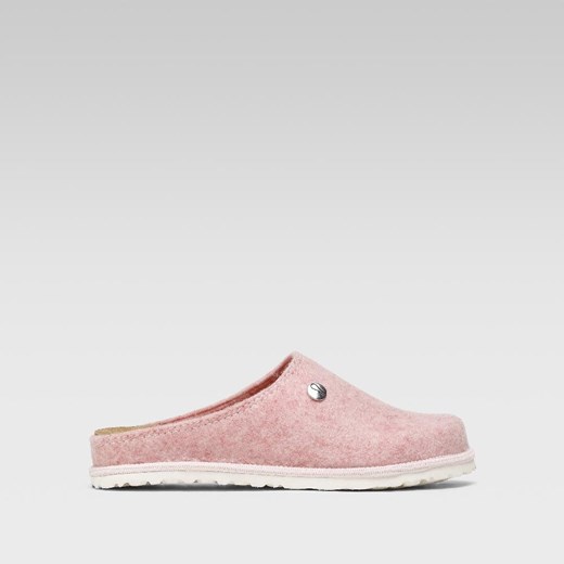 Kapcie Inblu CS07FE03 ze sklepu ccc.eu w kategorii Kapcie damskie - zdjęcie 187784069