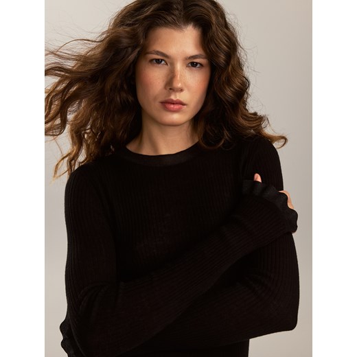 Reserved - Dzianinowa bluzka z jedwabiem - czarny ze sklepu Reserved w kategorii Bluzki damskie - zdjęcie 187797619