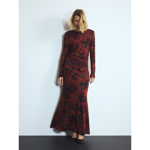 Reserved - Sukienka z nadrukiem w róże - karminowy ze sklepu Reserved w kategorii Sukienki - zdjęcie 187798638