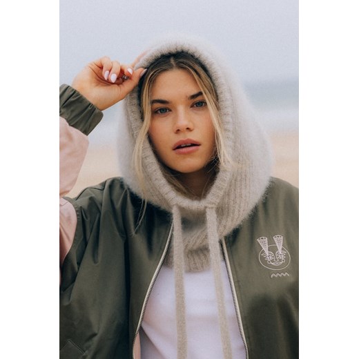 Wool Fluffy Balaclava - Light Grey ze sklepu Surf Inc w kategorii Czapki zimowe damskie - zdjęcie 187802659