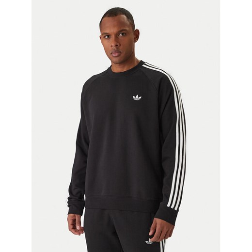 adidas Bluza 3-Stripes KE3550 Czarny Regular Fit ze sklepu MODIVO w kategorii Bluzy męskie - zdjęcie 187803057