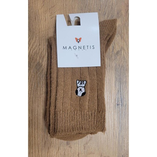 Ciepłe skarpetki damskie z aplikacją camel YN5063, Kolor camel, Rozmiar uniwersalny, Magnetis ze sklepu Primodo w kategorii Skarpetki damskie - zdjęcie 187803508