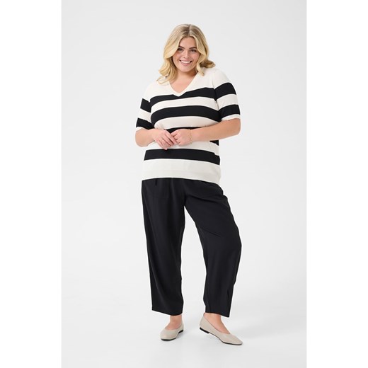 KAFFE curve Sweter w kolorze kremowo-czarnym ze sklepu Limango Polska w kategorii Swetry damskie - zdjęcie 187811178