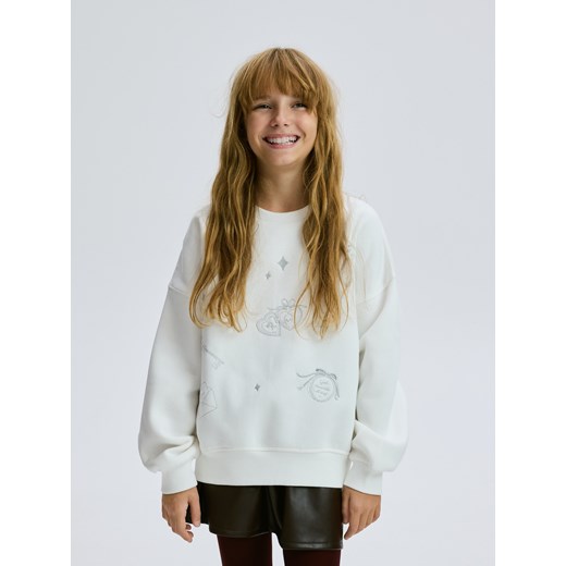 Reserved - Bluza z haftem - złamana biel ze sklepu Reserved w kategorii Bluzy dziewczęce - zdjęcie 187820727
