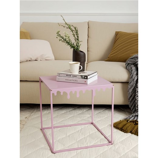 Sinsay - Metalowy stolik z dekoracyjnym brzegiem - różowy ze sklepu Sinsay w kategorii Stoliki kawowe - zdjęcie 187821818