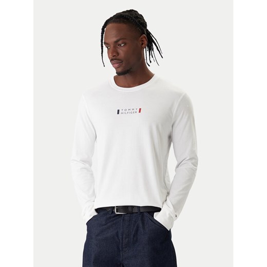 Tommy Hilfiger Longsleeve Brand Love MW0MW41454 Biały Regular Fit ze sklepu MODIVO w kategorii T-shirty męskie - zdjęcie 187851658