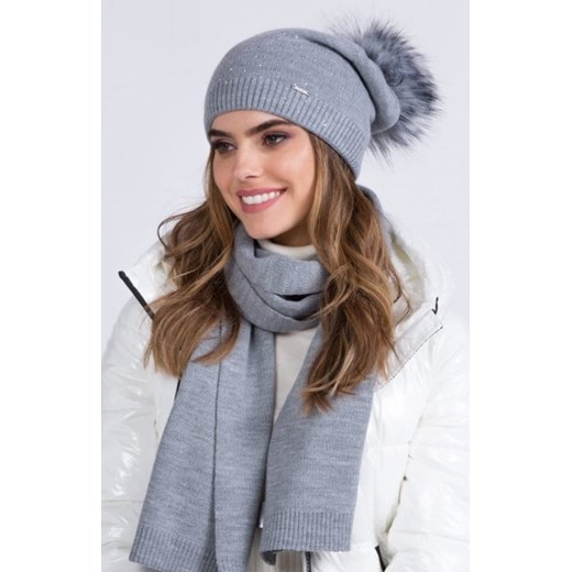 Kamea Maja czapka z pomponem ze sklepu intimiti.pl w kategorii Czapki zimowe damskie - zdjęcie 187858675