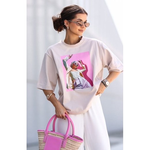 Oversizowy t-shirt damski dancing beżowy ze sklepu intimiti.pl w kategorii Bluzki damskie - zdjęcie 187867215