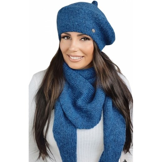 Zimowy beret damski Ofelia granatowy ze sklepu intimiti.pl w kategorii Berety damskie - zdjęcie 187867389