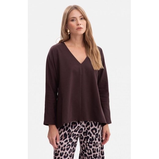 Bewear B304 bluzka dzianinowa z dekoltem V ciemny brąz ze sklepu intimiti.pl w kategorii Bluzki damskie - zdjęcie 187869689