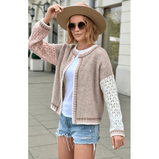 Krótki kardigan Alice beż puder róż ze sklepu intimiti.pl w kategorii Swetry damskie - zdjęcie 187871389