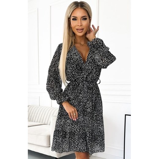 Numoco 506-1 szyfonowa sukienka z dekoltem, falbanką i paskiem ze sklepu intimiti.pl w kategorii Sukienki - zdjęcie 187872459