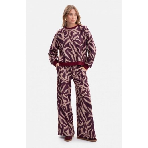 Bewear B302/2 spodnie z dzianiny z nadrukiem ze sklepu intimiti.pl w kategorii Spodnie damskie - zdjęcie 187878476