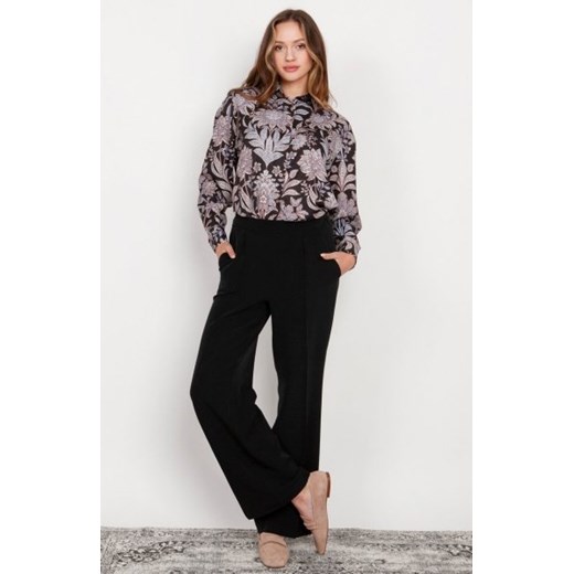 Szerokie spodnie z płaskim przodem czarne SD124 ze sklepu intimiti.pl w kategorii Spodnie damskie - zdjęcie 187891647