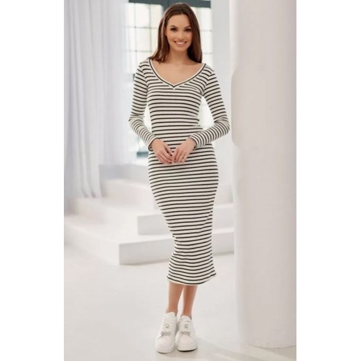 Dopasowana midi sukienka w paski ecru ze sklepu intimiti.pl w kategorii Sukienki - zdjęcie 187897628