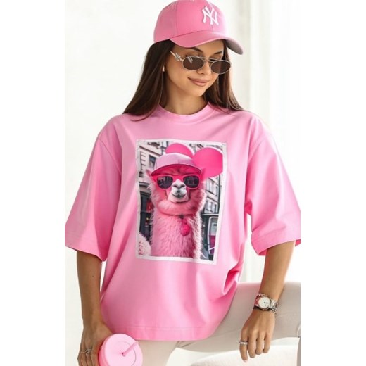 Oversizowy t-shirt damski lama cukierkowy róż ze sklepu intimiti.pl w kategorii Bluzki damskie - zdjęcie 187907385