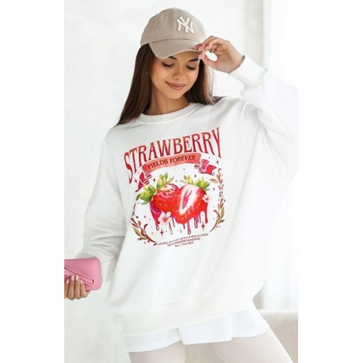 Oversizowa bluza damska Strawberry ecru ze sklepu intimiti.pl w kategorii Bluzy damskie - zdjęcie 187908199