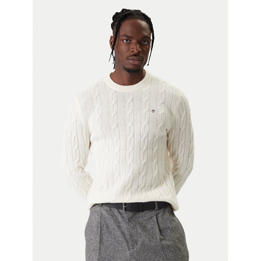 Gant Sweter 8050213 Écru Regular Fit ze sklepu MODIVO w kategorii Swetry męskie - zdjęcie 187917706