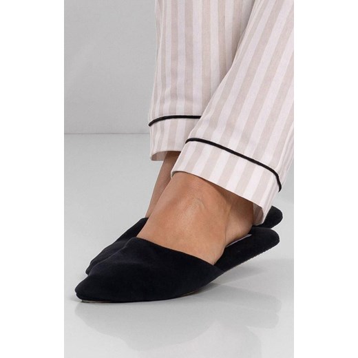 Pantofle kapcie damskie czarne Momenti, Kolor czarny, Rozmiar 36-37, Momenti per me ze sklepu Intymna w kategorii Kapcie damskie - zdjęcie 187918318
