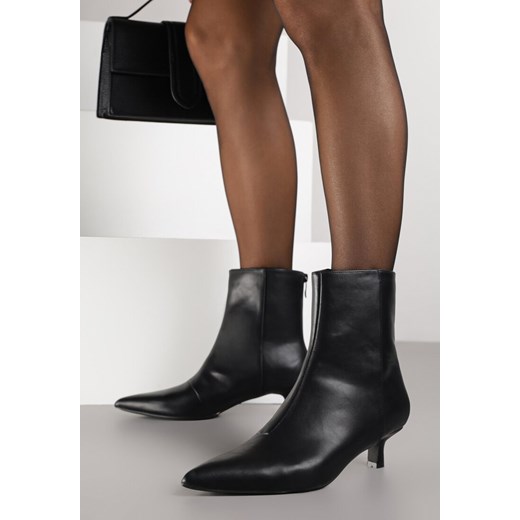 Czarne Botki Vices na Obcasie Typu Kaczuszka Falessia ze sklepu born2be.pl w kategorii Botki - zdjęcie 187919545