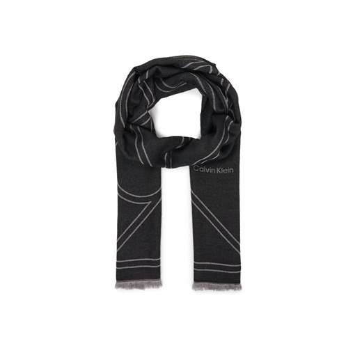 Szal Calvin Klein Emblem Repeat Lw Shawl W Fringes LV04F8074G Czarny ze sklepu eobuwie.pl w kategorii Szaliki i chusty damskie - zdjęcie 187922568