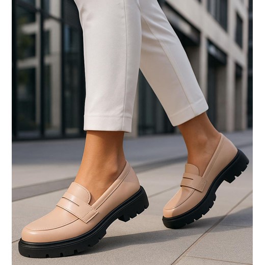 Beżowe półbuty loafersy damskie na platformie /H2 18628 W147/ ze sklepu Pantofelek24.pl w kategorii Półbuty damskie - zdjęcie 187927117
