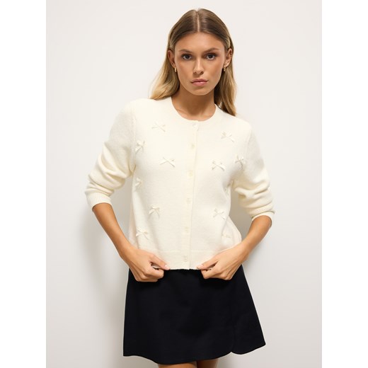 Mohito - Kardigan - kremowy ze sklepu Mohito w kategorii Swetry damskie - zdjęcie 187930917